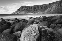 Unstad-boulders-SH
